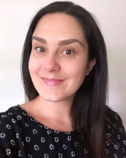 Laura Smith / Serenity Therapy and Wellness LLC