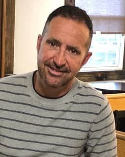 Dr. Lawrence R Carbonaro Jr