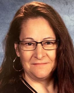 Lana Vsetecka-Schymos