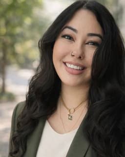 Alexandra White-Pulido