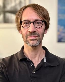 Luc Rolin - Air of Understanding Therapy