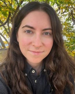 Izzy Hodess | Eating Disorders & Anxiety