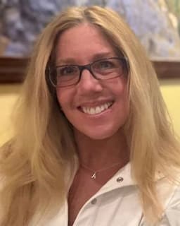 Jennifer Louise Hayes