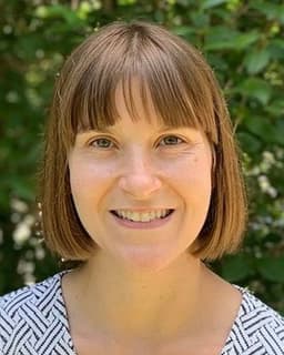 Dr. Adrienne Juarascio