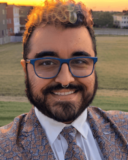 Anthony Magnia – Trauma | LGBTQ+ | Neurodivergence