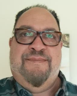 Dr. Paul Van Zeumeren