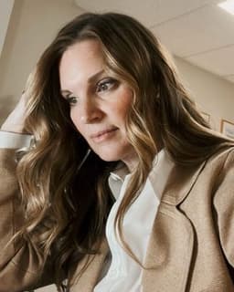 Lindsey J O’Donnell