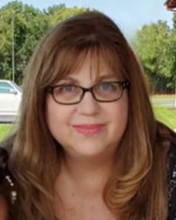 Debra DelVecchio-Lee