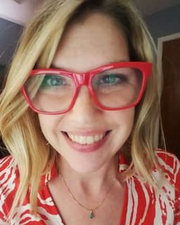 Dr. Christina Bayens