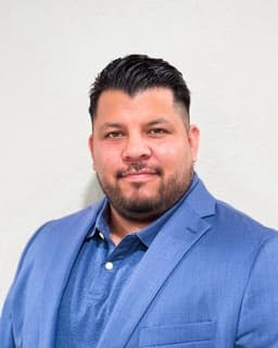 Dr. Timothy Castaneda