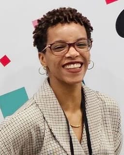 Olivia Smith-Elnaggar Mitsos