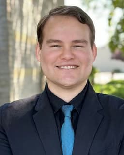 Brendan Bedolla (Deep Wellness Center)