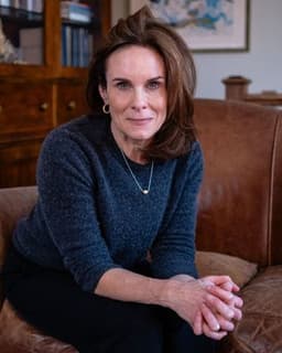 Anne M Grosklaus - Cara Therapy Chicago