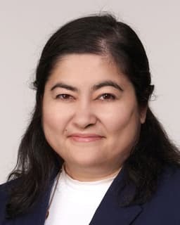 Julia Tomoyasu Silveira