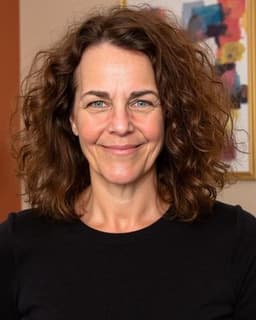 Lori Ahrens Saladino