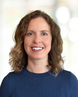 Dr. Elizabeth Culnan