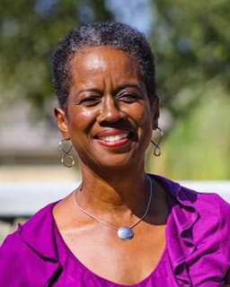 Gwen Harville-Washington