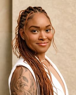 Lindsay Young-The Pink Moon Healing Collective