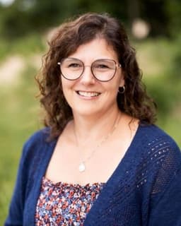 Heather K Travillian