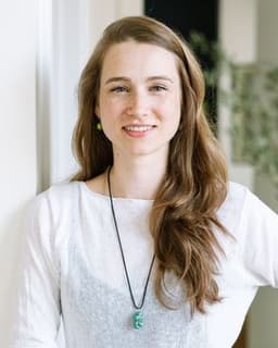 Amelia Nawn-EMDR Therapist