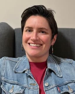 Dr. Alison Aschenbach