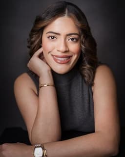 Ashley C Leon-Alonzo