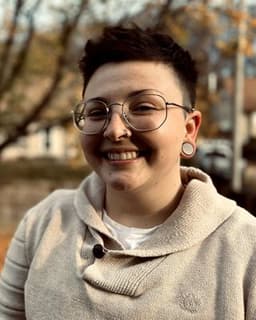 Brittney L Richleigh