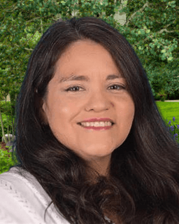 Dr. Rosa Segarra-Morales