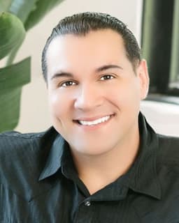 Daniel Lozoya