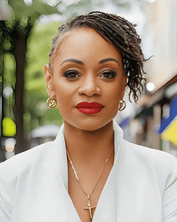 Laurine LeBlanc-White