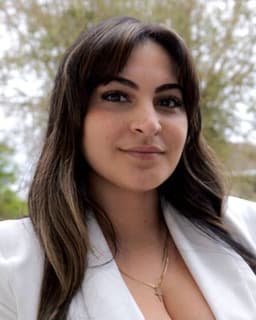 Barbara Estefani Tiel