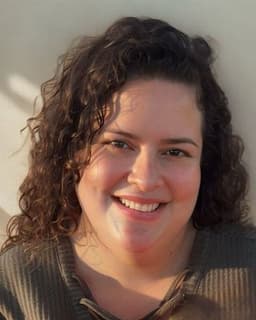 Alisandra Vasquez-Lopez