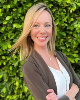 Dr. Heather Charisse Hettinger