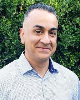 Dr. Juan C. Santillan