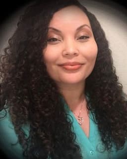 Tenisha Knox-Williams