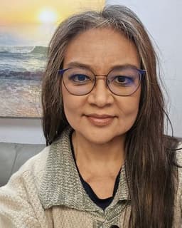 Maria Lauralynn (Laura) Noblejas