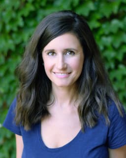 Elizabeth A Marklein