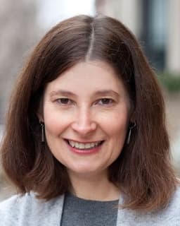 Laura E Bresler, PhD