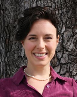 Alexandra A Phillippe