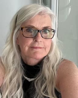 Robin Adamson-Wanner