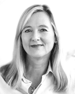 Loraine Kuppe-Carrozza