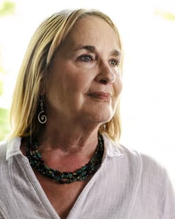 Natasha Dellinger Singer