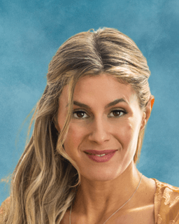 Dr. Stephanie Bathurst