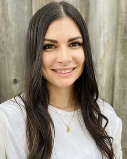 Tanine Falatoonzadeh