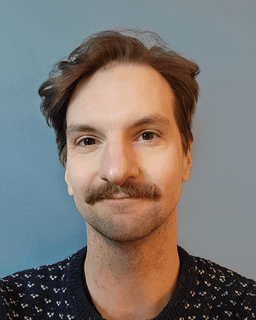 Jonathan Mills LICSW