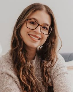 Francieli E Altamirano