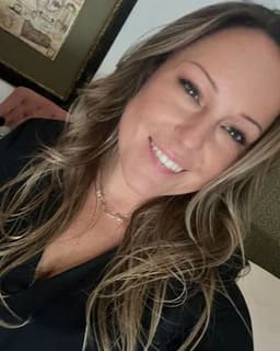 Courtney N Kirschten