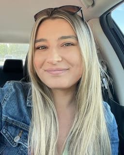 Nicolette (Niki) Bizoukas