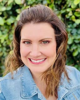 Caitlin Bernard-Vincent