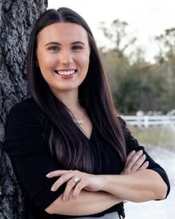 Brook Giannakopoulos, Couples Therapist